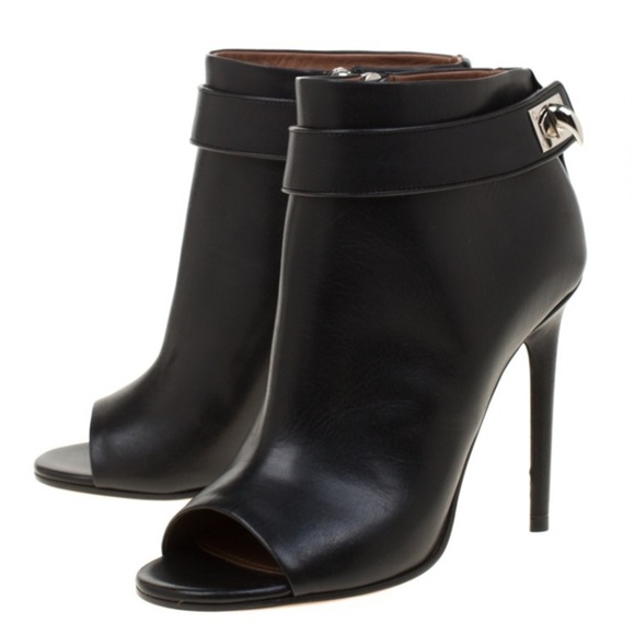 Givenchy Black Leather Shark Lock Peep Toe Ankle Boots Size 40.5 - Picture 5 of 10